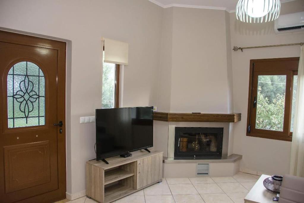 Horio House Villa Limni  ภายนอก รูปภาพ